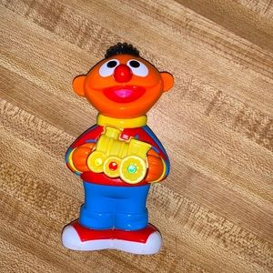Vintage Ernie musical pal